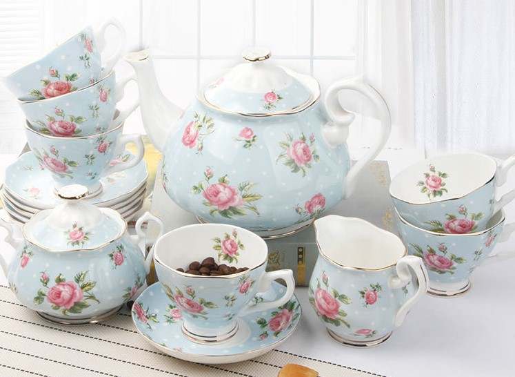 English Roses Tea Set